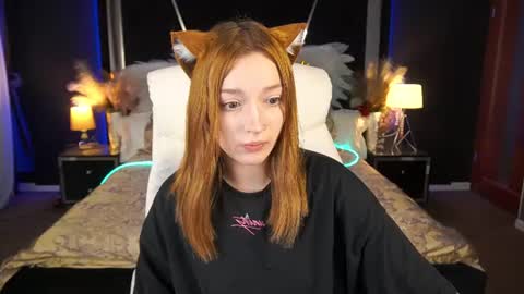 Snapshot of foxymayy chatting on 06/28/26, 07:09 Maya online show from 06/28/26, 07:09