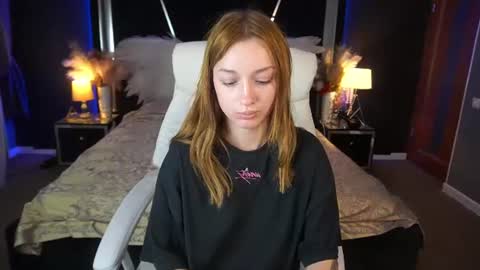 Snapshot of foxymayy chatting on 07/21/26, 01:02 Maya online show from 07/21/26, 01:02