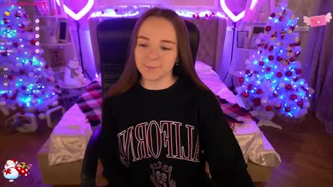 Snapshot of foxyshyyy chatting on 01/03/25, 09:58 Inna  online show from 01/03/25, 09:58