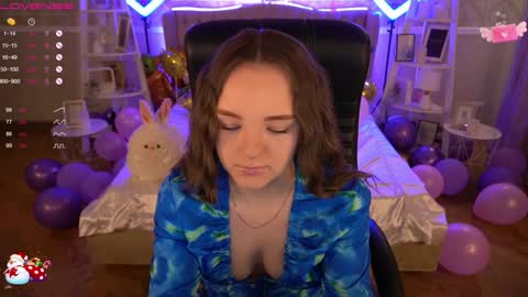 Snapshot of foxyshyyy chatting on 01/16/25, 09:59 Inna  online show from 01/16/25, 09:59