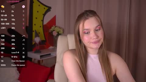 Kate online show from 12/15/25, 09:08