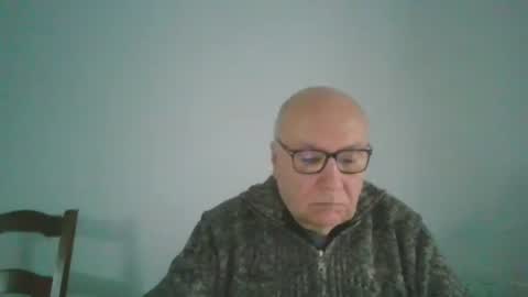 Snapshot of fra94 chatting on 01/03/25, 03:01 fra94 online show from 01/03/25, 03:01