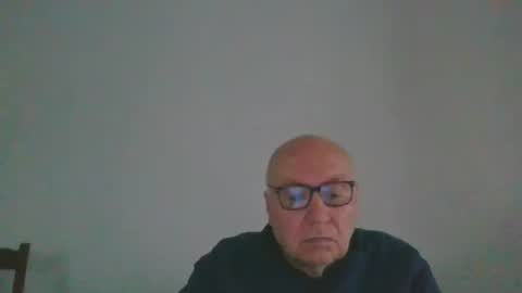 Snapshot of fra94 chatting on 01/04/25, 01:31 fra94 online show from 01/04/25, 01:31