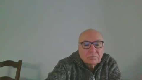 Snapshot of fra94 chatting on 01/13/25, 01:49 fra94 online show from 01/13/25, 01:49