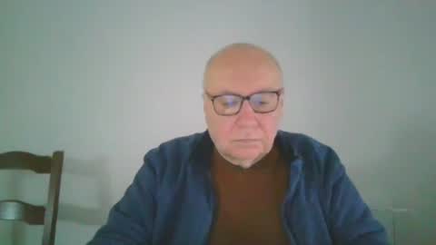Snapshot of fra94 chatting on 01/16/25, 02:30 fra94 online show from 01/16/25, 02:30