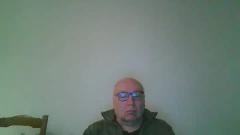 Snapshot of fra94 chatting on 03/04/26, 05:35 fra94 online show from 03/04/26, 05:35