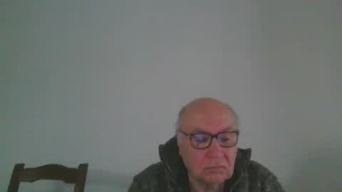 Snapshot of fra94 chatting on 04/04/26, 12:57 fra94 online show from 04/04/26, 12:57