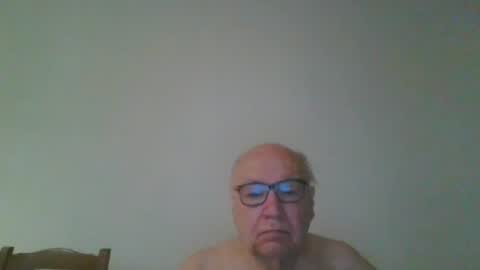 Snapshot of fra94 chatting on 06/03/26, 03:20 fra94 online show from 06/03/26, 03:20