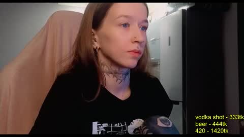 fran_bow online show from 10/10/25, 08:13