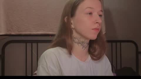 fran_bow online show from 03/17/26, 04:32