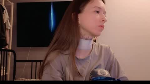 fran_bow online show from 04/07/26, 12:05