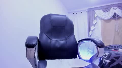 Fran online show from 12/17/25, 03:45