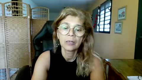 francelune online show from 04/25/26, 08:28