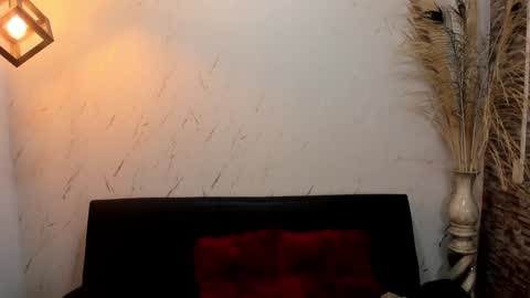 Snapshot of francesca_bbw chatting on 02/08/25, 09:35 online show from 02/08/25, 09:35