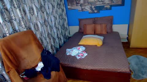 Snapshot of francesca_evanss chatting on 02/02/25, 12:40 Francesca -  online show from 02/02/25, 12:40