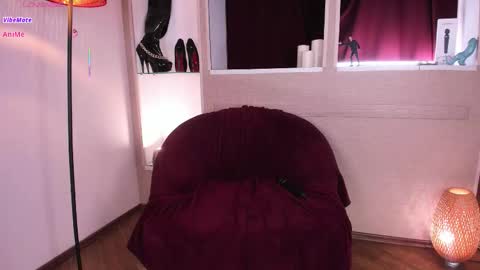 Frances York online show from 11/14/25, 04:33