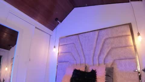 francheska121 online show from 10/16/25, 08:21