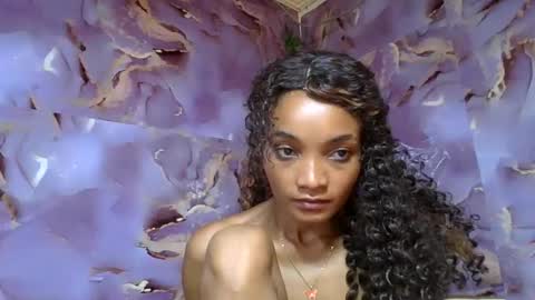 Snapshot of francinoli chatting on 06/08/26, 01:28 Francinoli online show from 06/08/26, 01:28