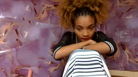 Snapshot of francinoli chatting on 06/20/26, 07:55 Francinoli online show from 06/20/26, 07:55