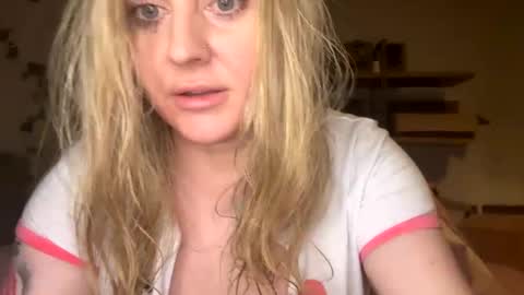 Francis Digby online show from 03/01/25, 05:20