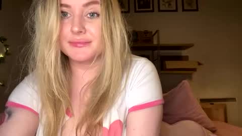 Francis Digby online show from 03/08/25, 02:45