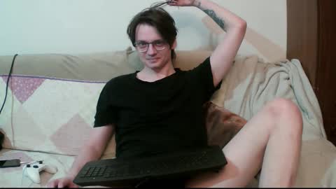 Frank online show from 03/08/26, 02:04