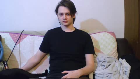Snapshot of francisgray chatting on 04/06/26, 04:08 Frank online show from 04/06/26, 04:08