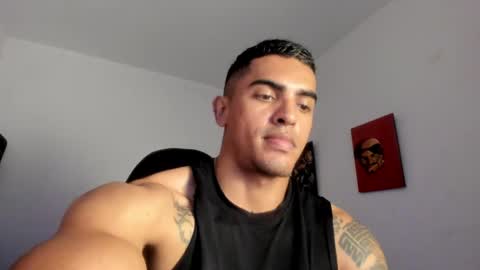 Snapshot of franco_ruiz_ chatting on 05/31/26, 12:30 franco online show from 05/31/26, 12:30