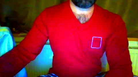 Snapshot of frank84848 chatting on 01/04/25, 10:34 Frank online show from 01/04/25, 10:34