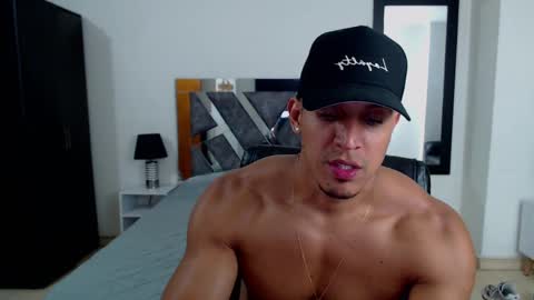 Frank online show from 02/28/25, 03:15