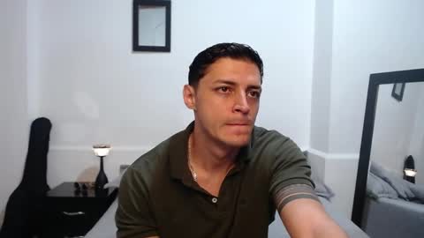 Snapshot of frank_millers chatting on 05/15/26, 10:50 Frank online show from 05/15/26, 10:50