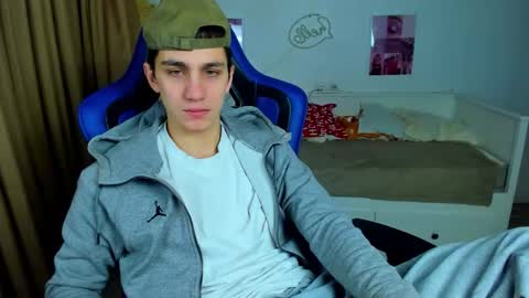 Frank online show from 12/18/25, 04:29