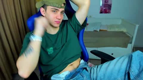 Frank online show from 03/25/26, 05:02