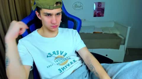 Frank online show from 04/09/26, 04:56