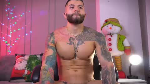 Frank Farrell. Hey remember to give me a thumbs up Ty online show from 11/23/25, 02:22