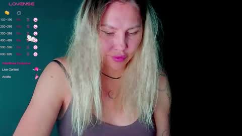 Franky online show from 10/16/25, 04:19