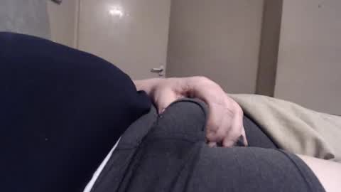 frankiel745 online show from 03/09/25, 08:31