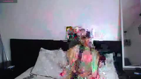 Snapshot of franklinn_23 chatting on 11/01/25, 12:18 Franklinn 23 online show from 11/01/25, 12:18