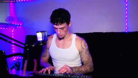 Franco online show from 11/04/25, 02:21