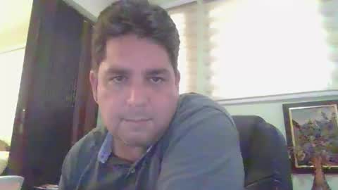 Snapshot of frankorican chatting on 12/04/25, 09:01 frankorican online show from 12/04/25, 09:01
