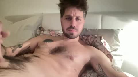 Snapshot of frankybiiig chatting on 12/03/25, 05:44 thegoodandbiiig online show from 12/03/25, 05:44