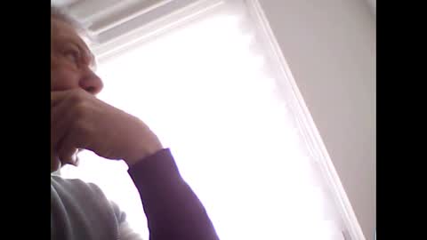 frannkboy61 online show from 03/15/26, 09:48