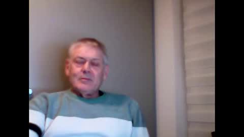 frannkboy61 online show from 03/19/26, 06:56