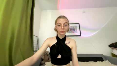 franny_fresh online show from 03/19/26, 09:02