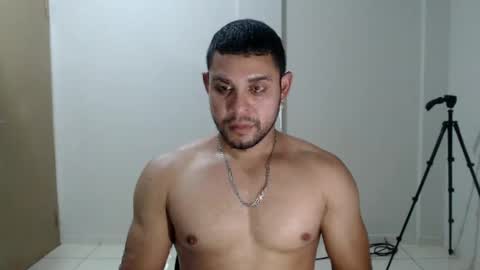 Snapshot of fransexxx69 chatting on 02/20/25, 10:37 Fransexxx online show from 02/20/25, 10:37