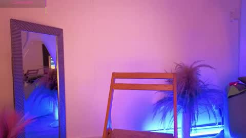 Fransheska online show from 03/23/26, 11:58