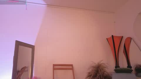 Fransheska online show from 03/28/26, 11:43