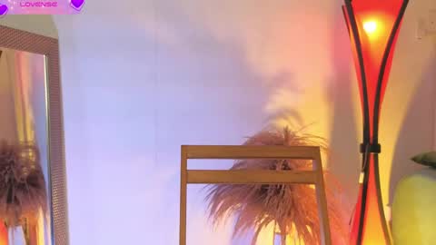 Fransheska online show from 05/17/26, 11:39