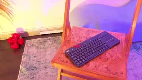 Fransheska online show from 07/11/26, 11:35
