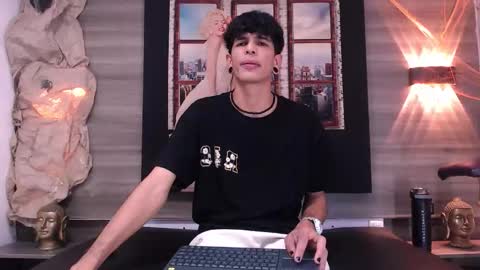 Franvill trato online show from 10/25/25, 07:41